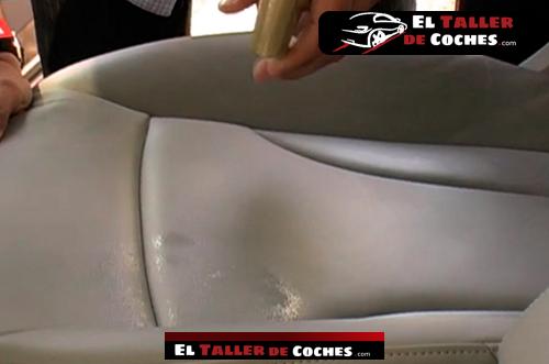 limpiar asientos de cuero con alcohol